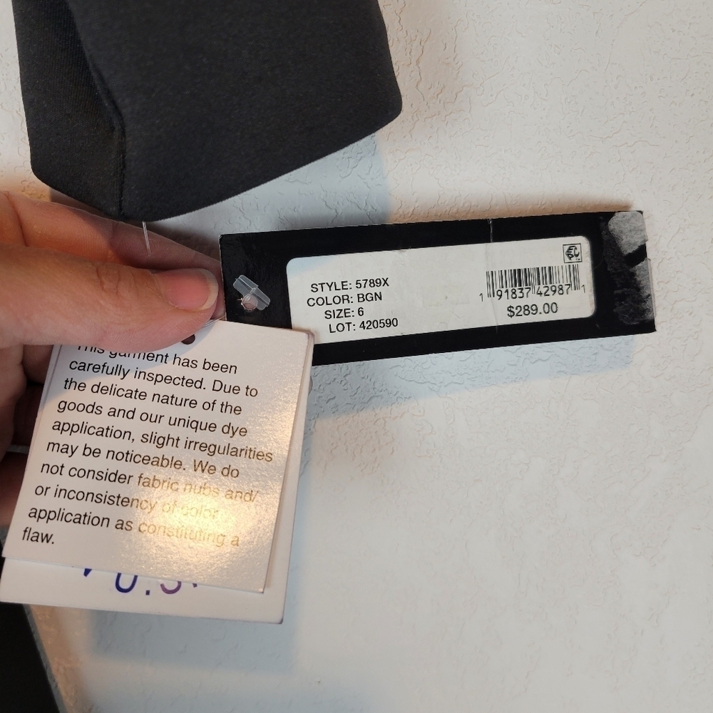 NWT Xscape Women's Ruched Off-The-Shoulder Gown in Gunmetal Black - Picture 10 of 14